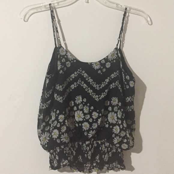 Daisy Crop Top - Picture 5 of 8